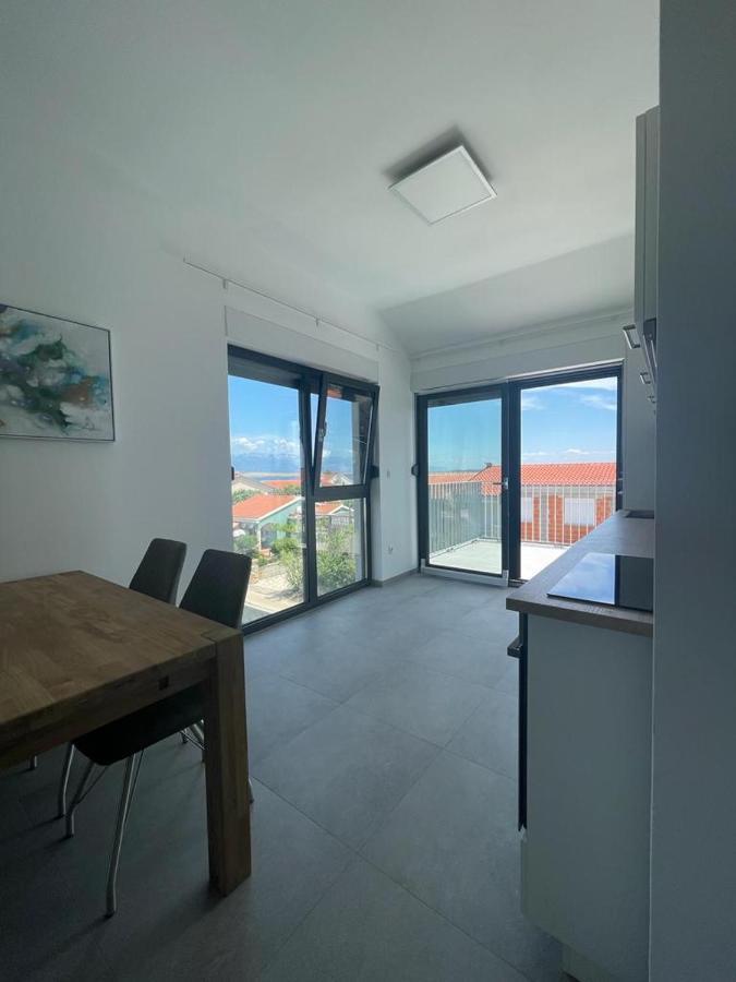 Appartamento Velebit View Vir Esterno foto