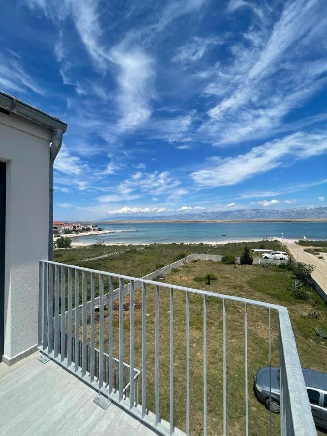 Appartamento Velebit View Vir Esterno foto