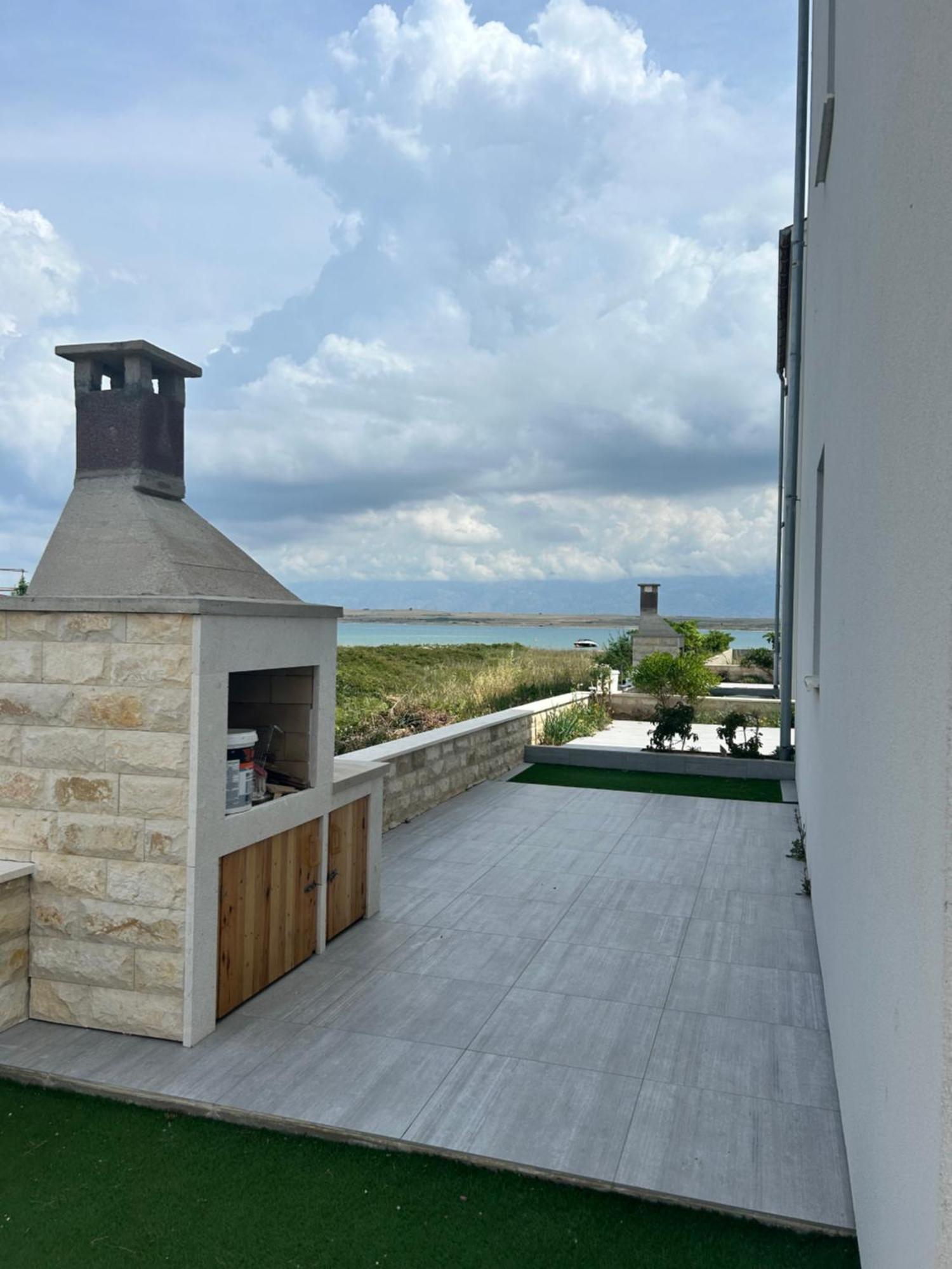 Appartamento Velebit View Vir Esterno foto